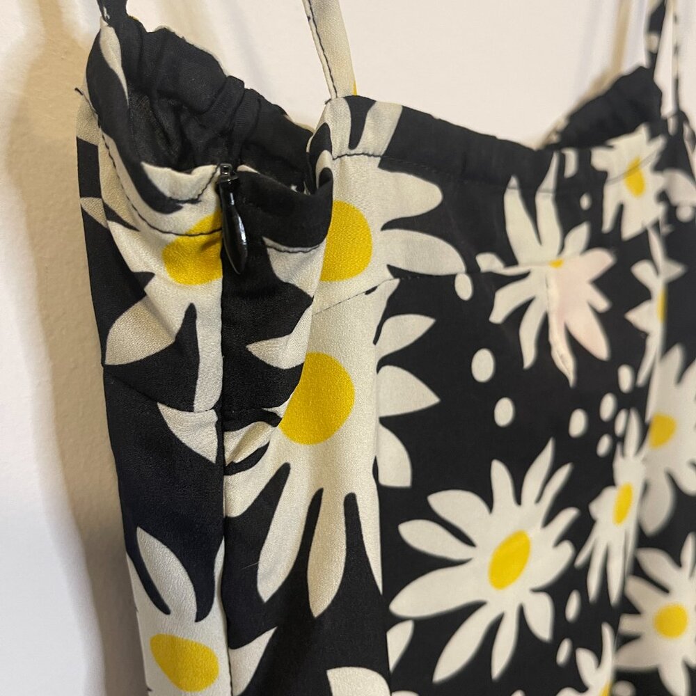 Solid & Striped Daisy Dress - image 6